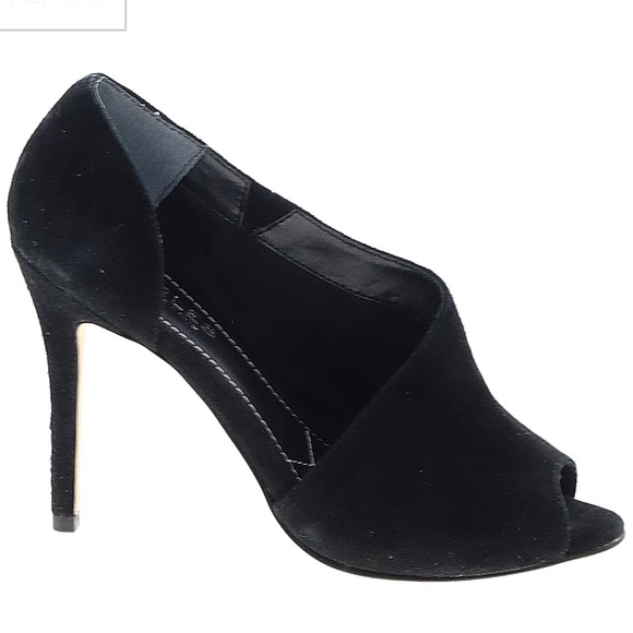 Charles by Charles David Heels - Picture 2 of 10